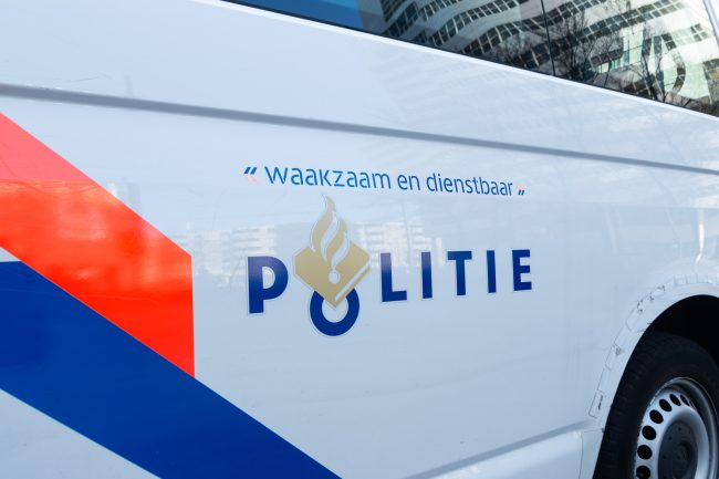 Politiebusje bij daglucht