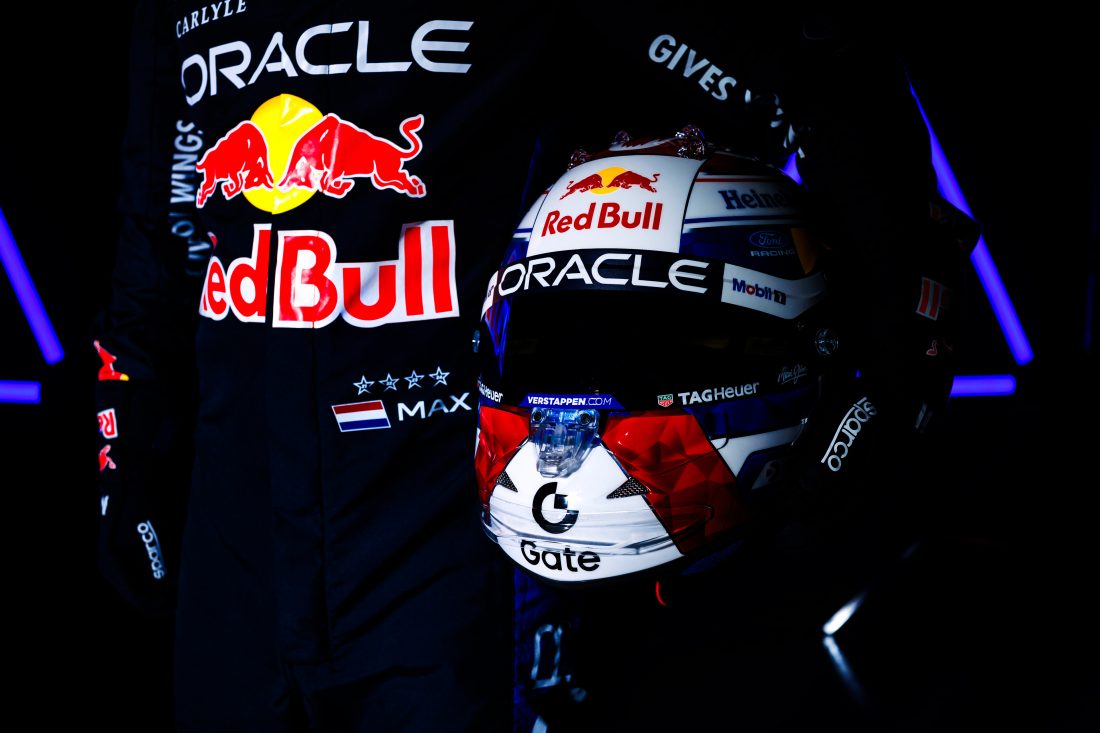 Nieuwe helm Max Verstappen